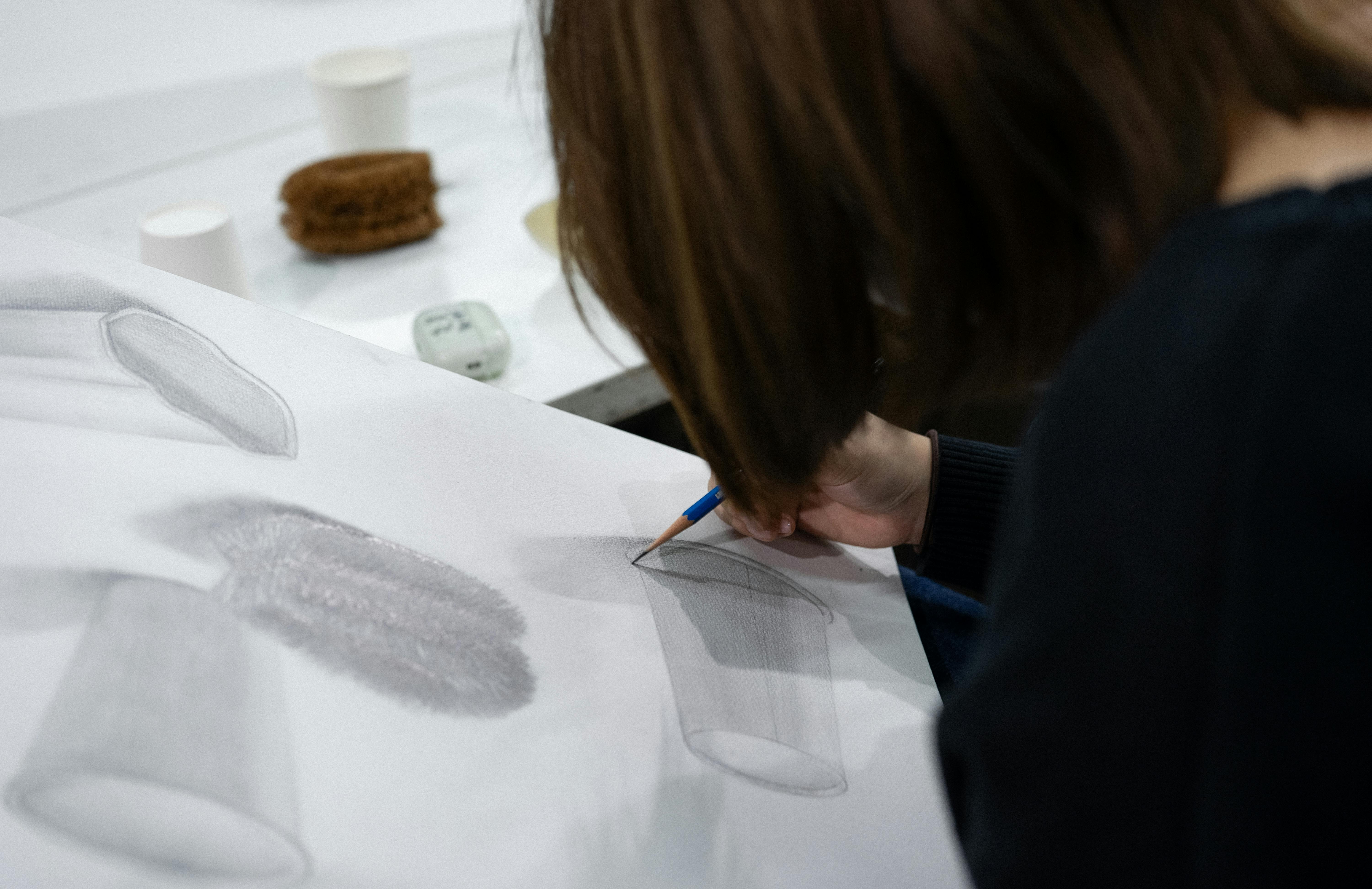 现场视频！东部战区发布远程火力实弹射击画面